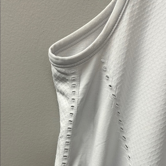 Athleta Foothill White Tank Top - Picture 7 of 9